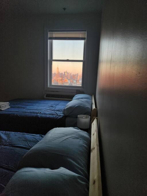 Luxurious 2 Bed ! Mins To Nyc! Lägenhet Union City Exteriör bild