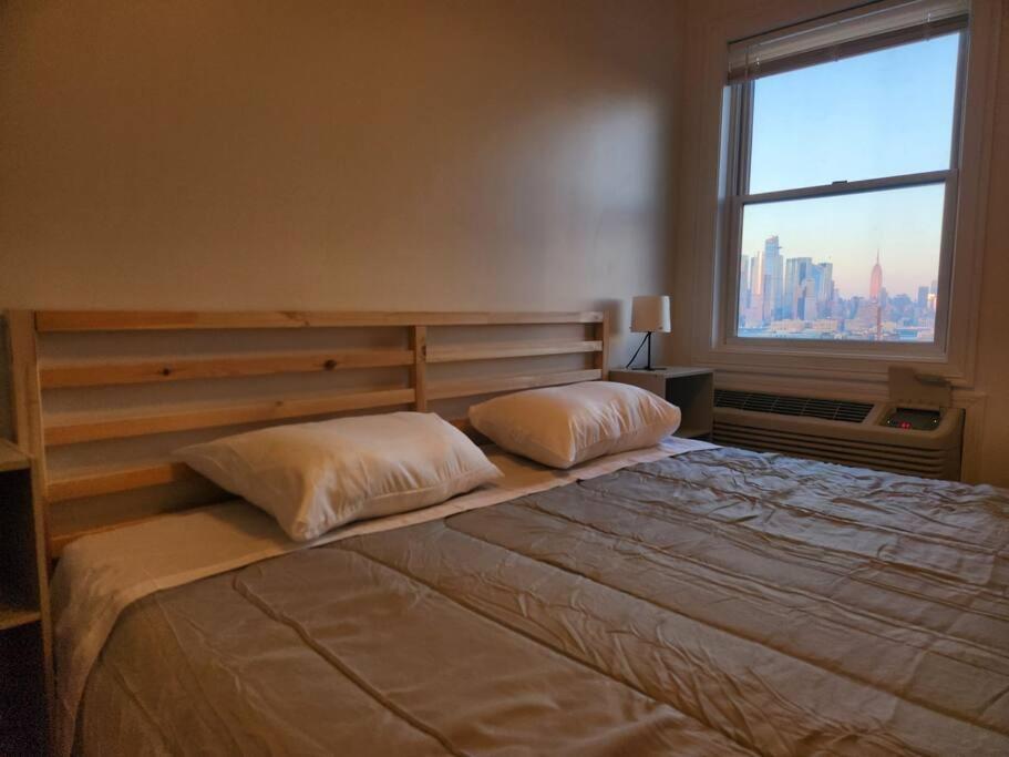 Luxurious 2 Bed ! Mins To Nyc! Lägenhet Union City Exteriör bild