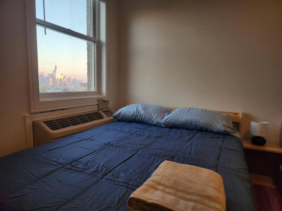Luxurious 2 Bed ! Mins To Nyc! Lägenhet Union City Exteriör bild